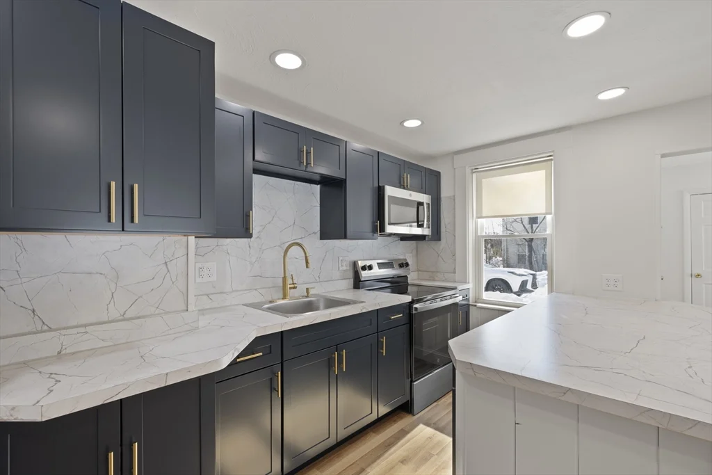 122 Union St, Rockland