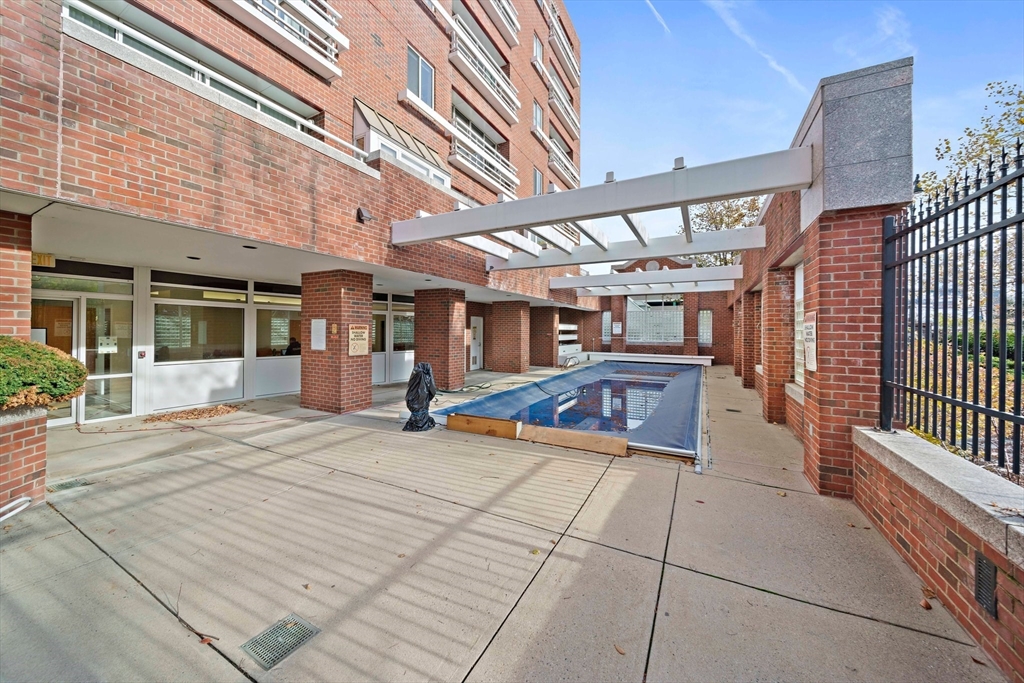 4 Canal Park, East Cambridge