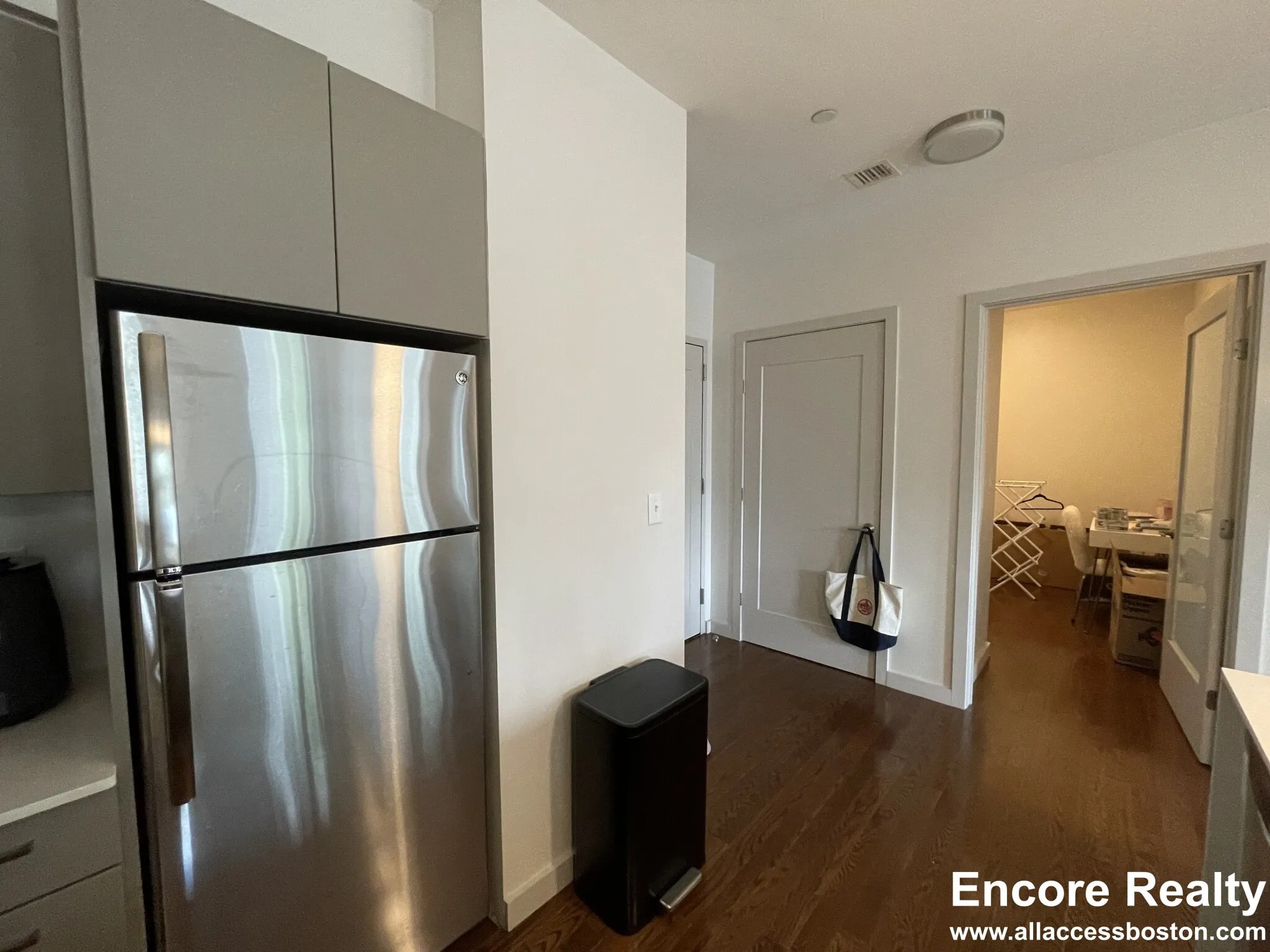 455 Harvard St, North Brookline