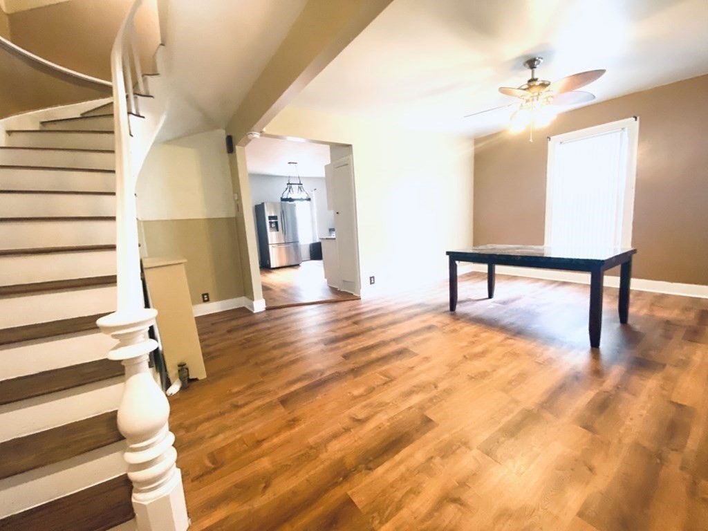 20 Crystal, Worcester