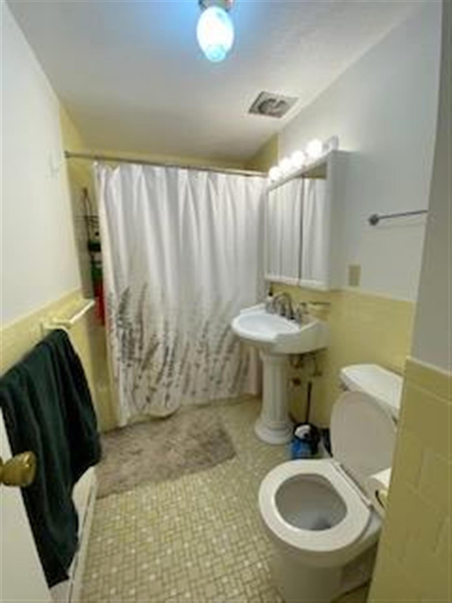 94 Beacon St, Ward Two