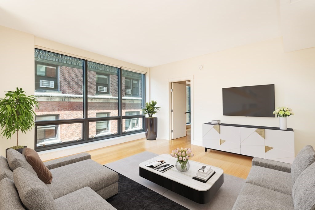 45 Province, Midtown