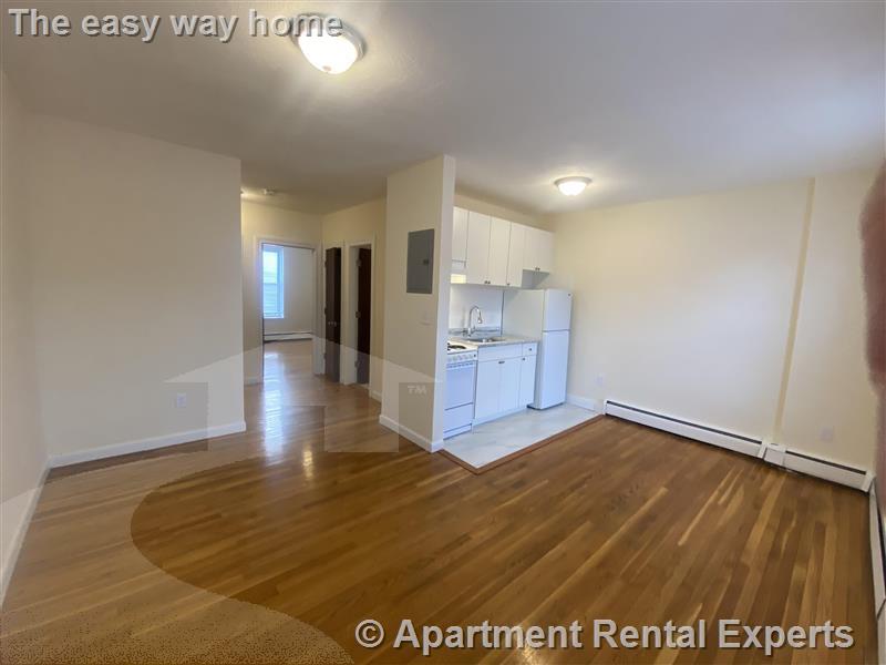 180 N Beacon St, Brighton
