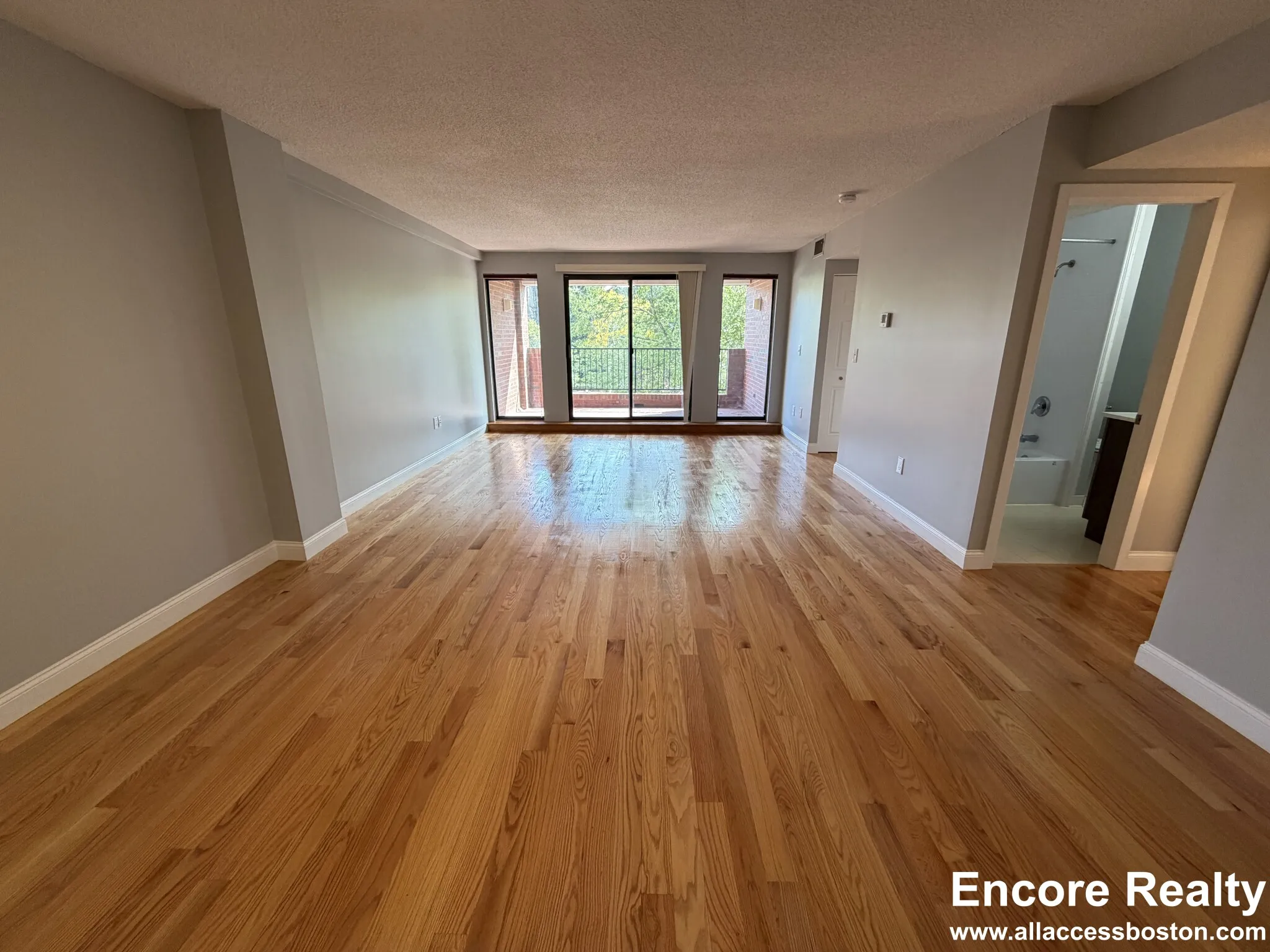 1850 Beacon St, Brookline