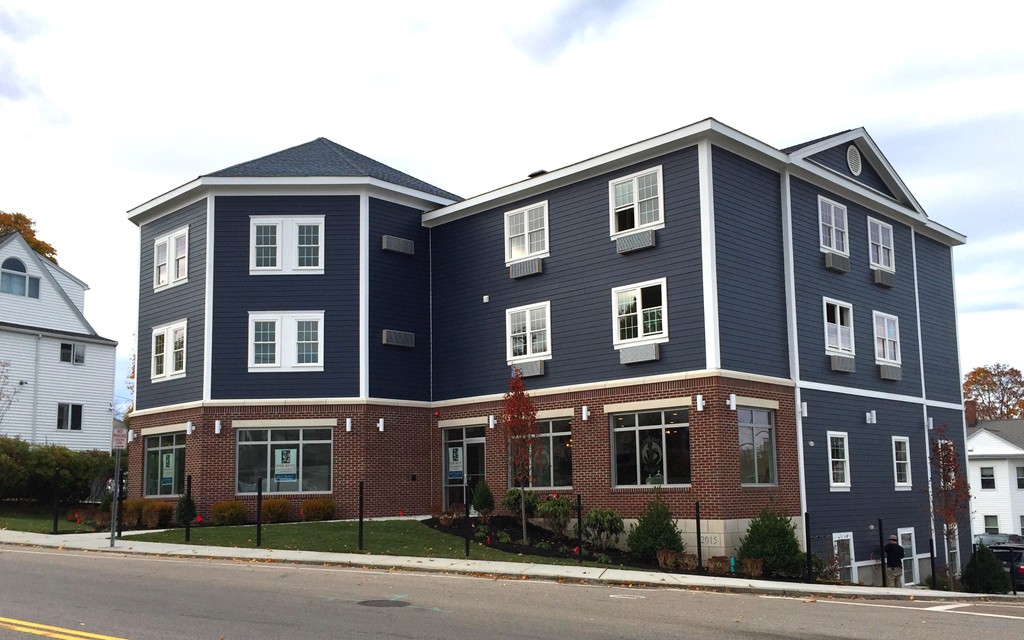 225 West Squantum, Montclair