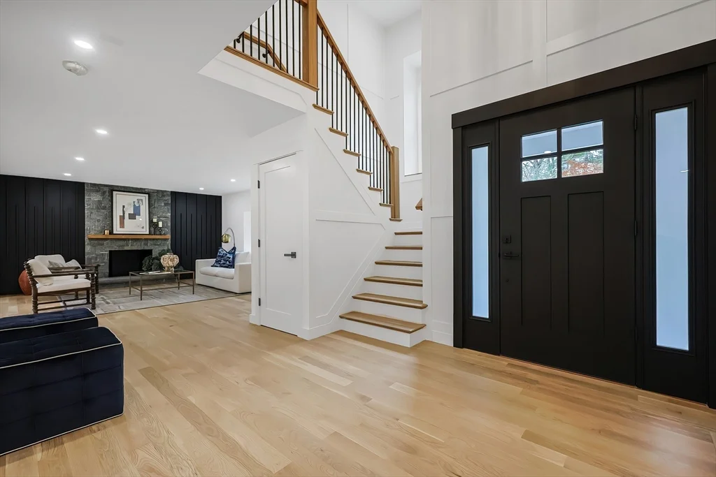 54 Spywood Rd, Sherborn