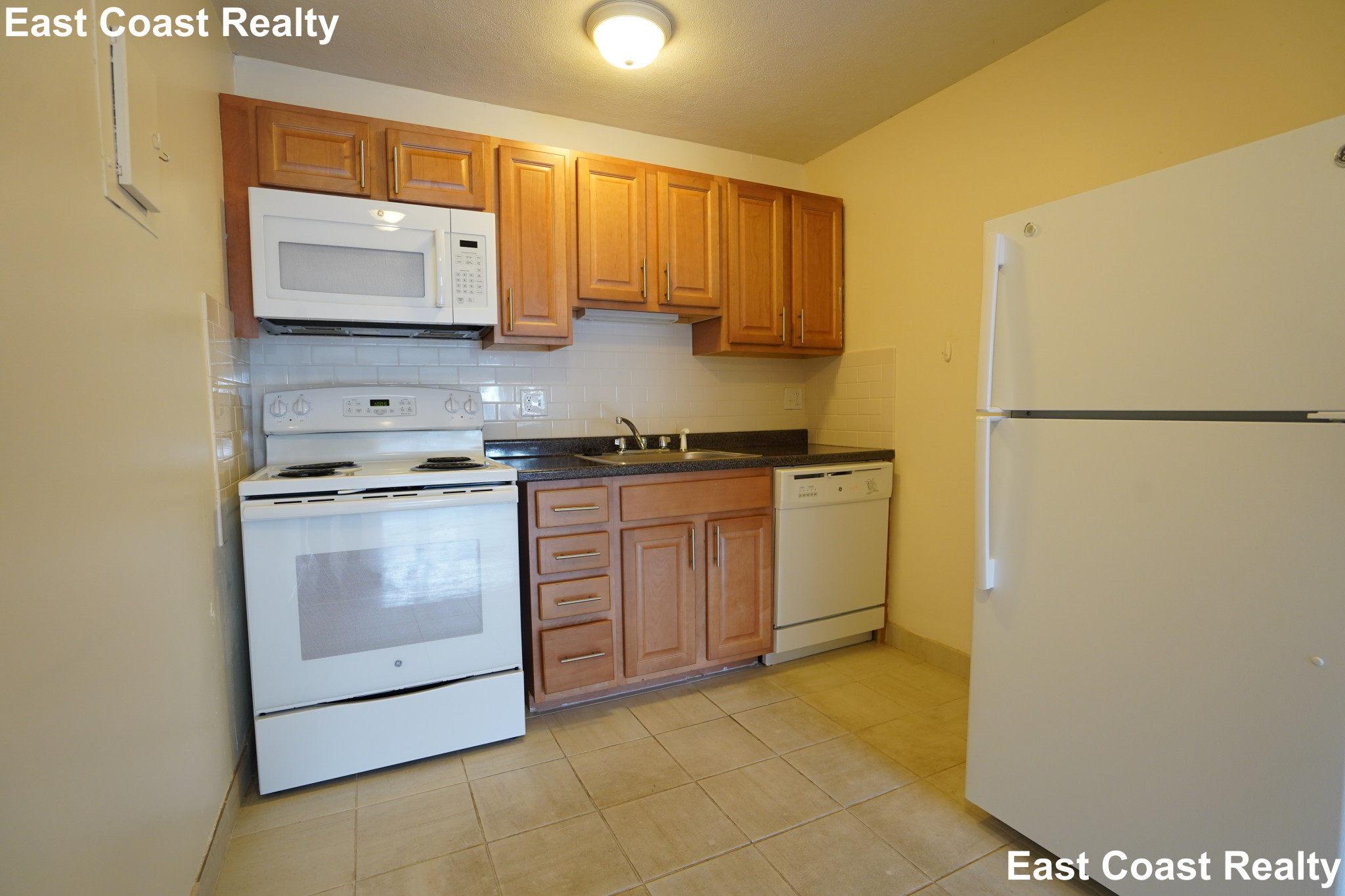 84 Gardner St, Allston