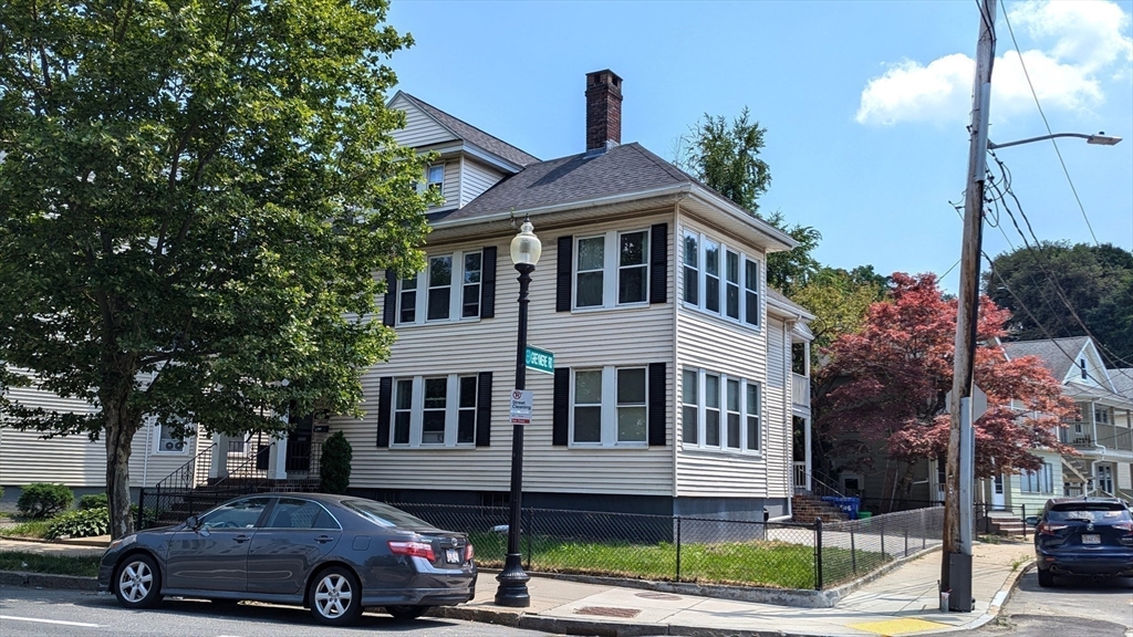 506 Washington St, Brighton