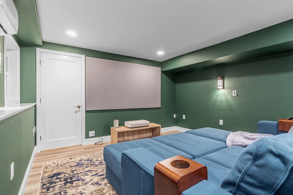 322 Nashua Rd, Billerica