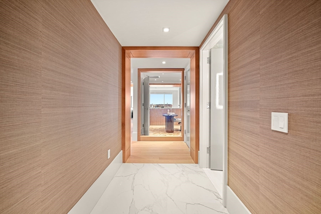 150 Seaport Boulevard, Seaport District