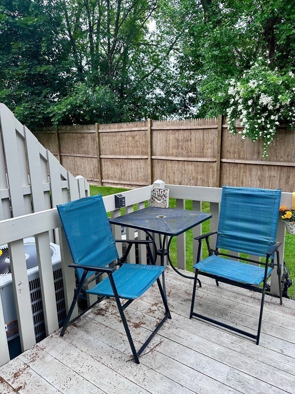 560 Bedford St, Abington