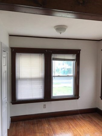 3 Goldsmith Ave, Medford