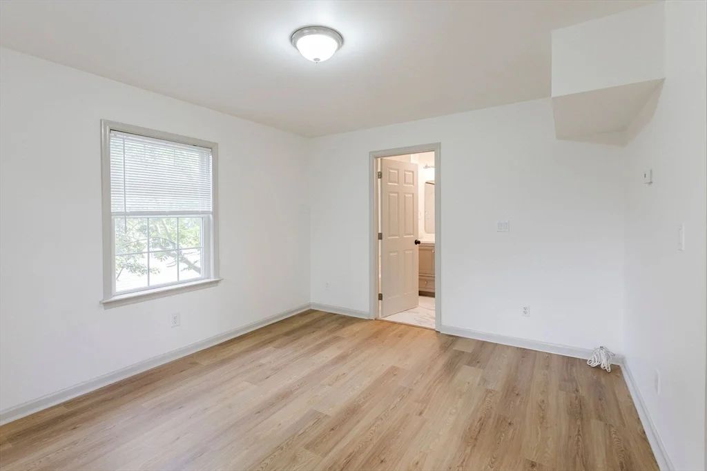 2591 Washington St, Roxbury