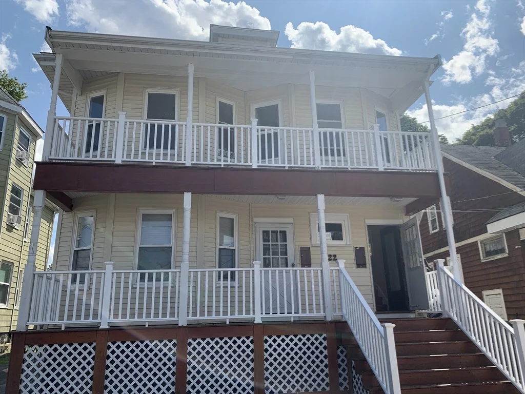 22 Dearborn St, Tufts University