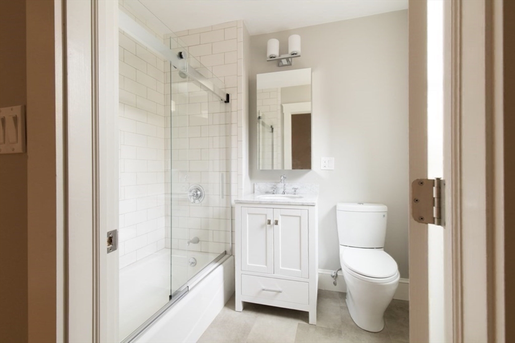 30 Montebello Rd, Jamaica Plain