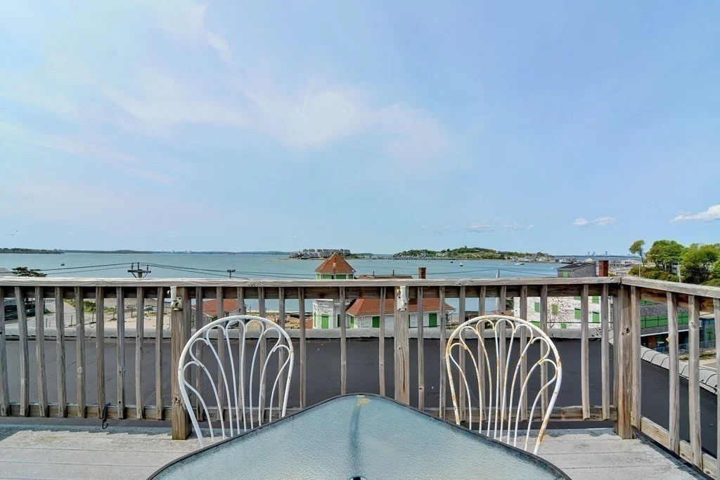 842 Nantasket Ave, The Alphabets