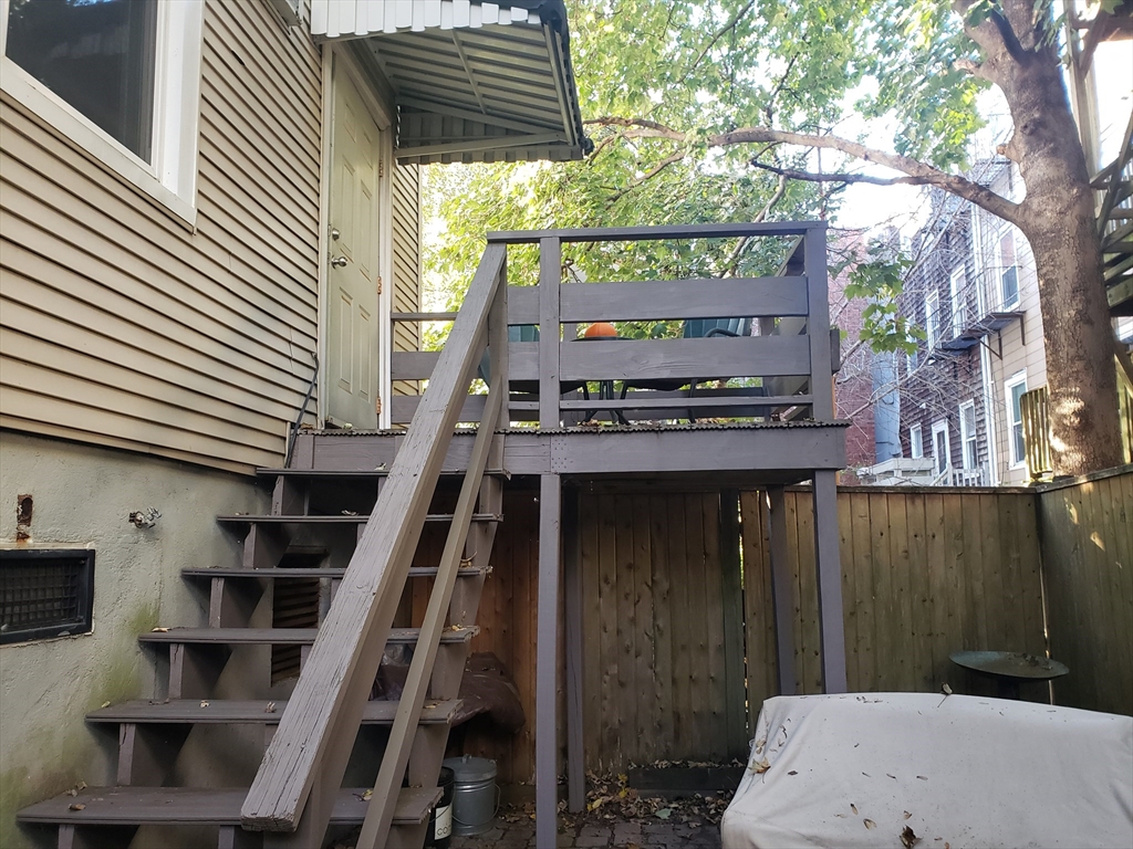 30 Haynes St, East Boston