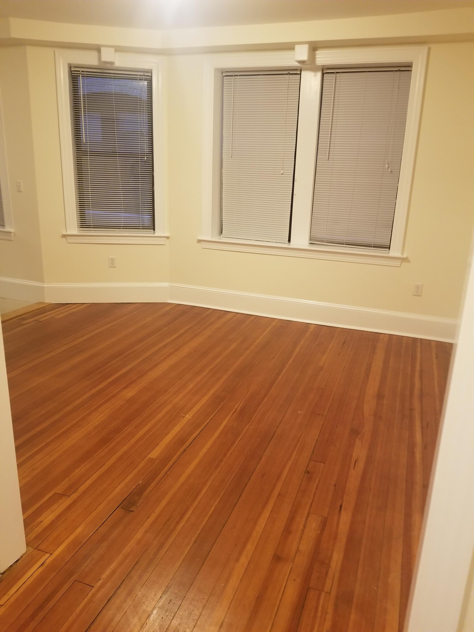 881 Massachusetts Ave, Central Square