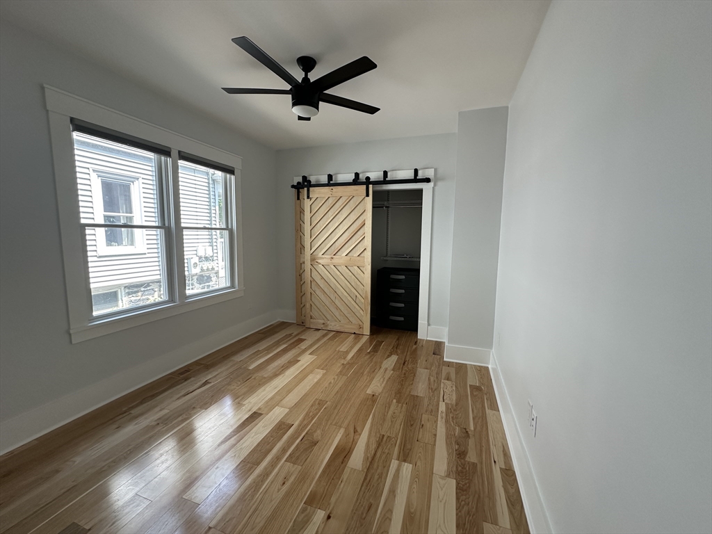 90 Bartlett St, Winter Hill