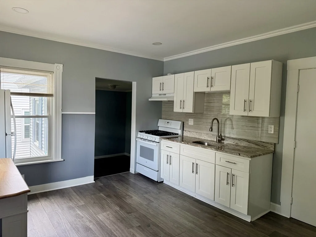 15 Church Ave, Woburn