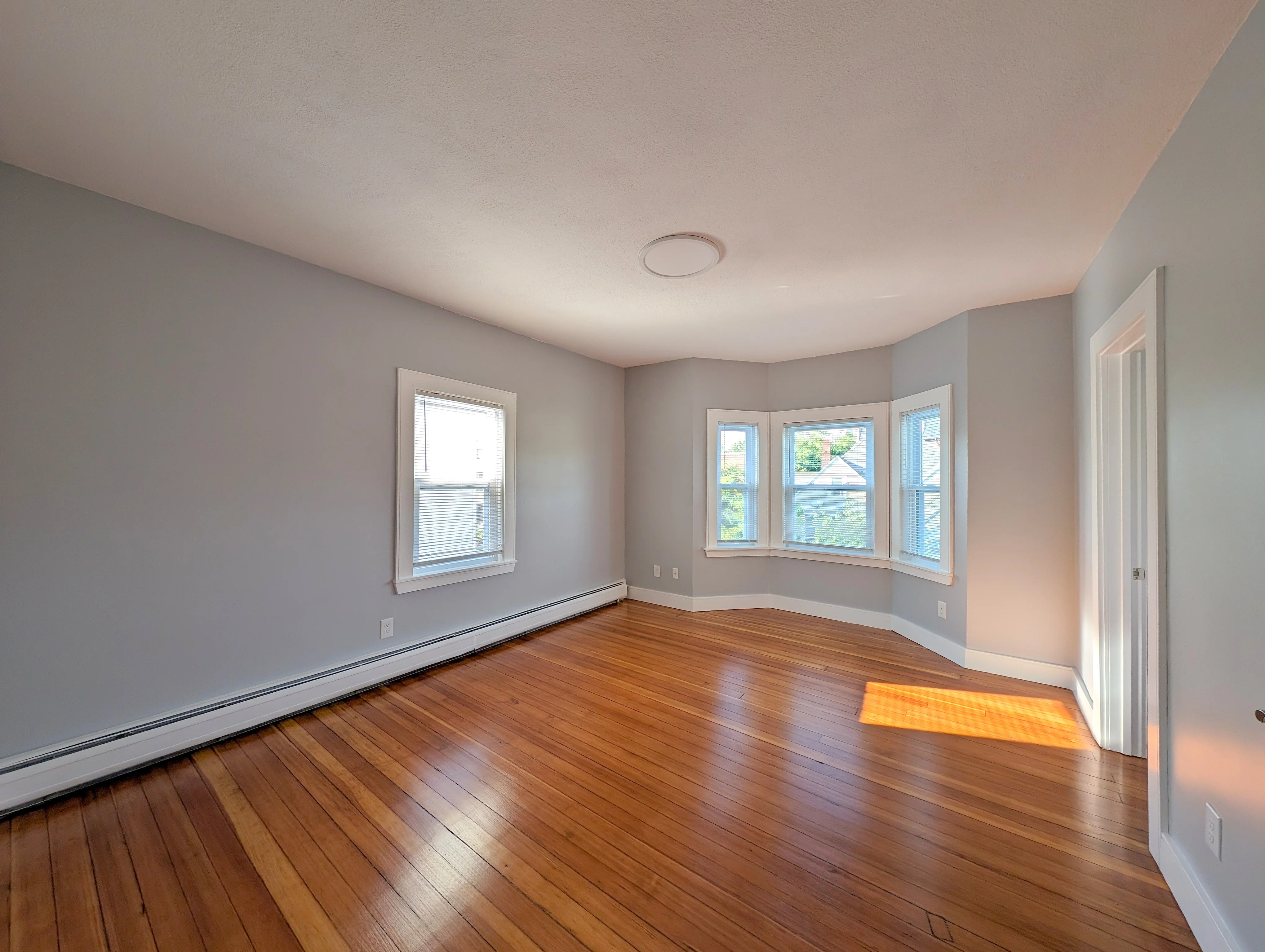 356 Somerville Ave, Prospect Hill