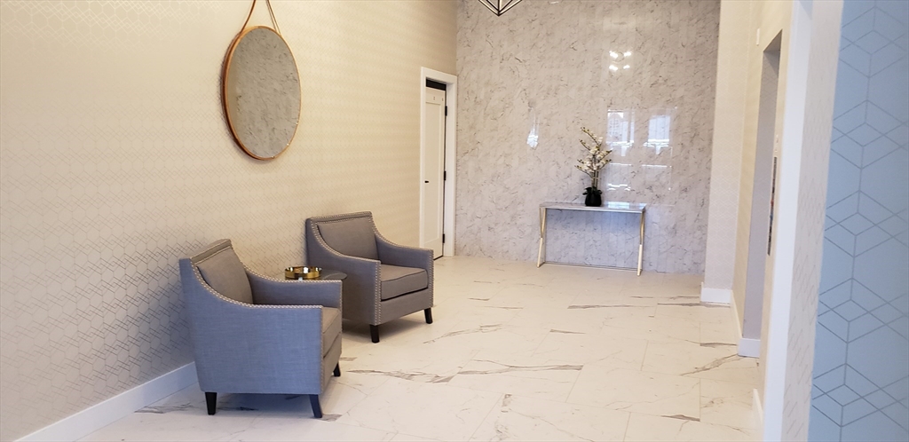 50 Hichborn, Brighton