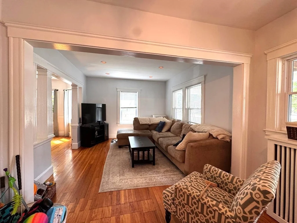 119 Warren St, Arlington