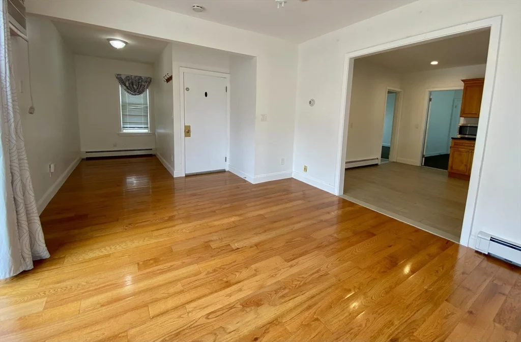 21 Heldun St, West Roxbury