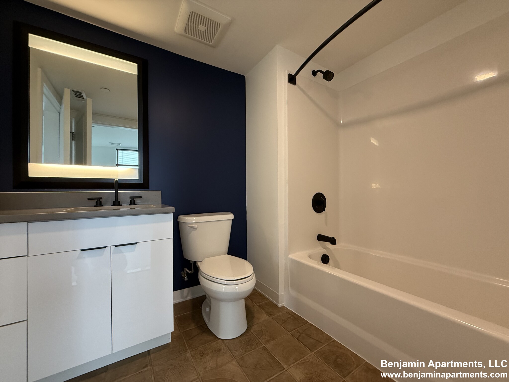 89 Brighton Ave, Allston