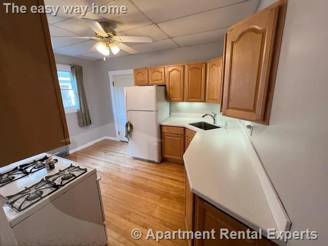 76 Powderhouse Blvd, Davis Square