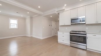 2 Rossmore Rd, Jamaica Plain