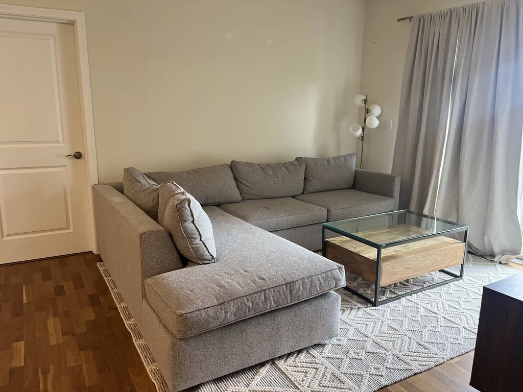 110 Trotter Rd, Weymouth