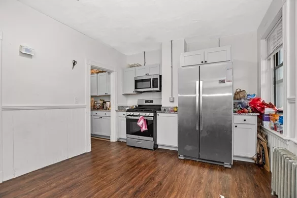 868 Huntington Ave, Coolidge Corner