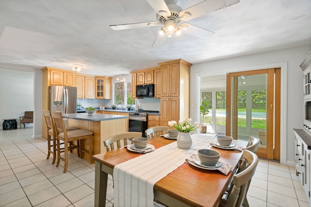 112 Argilla Rd, Andover