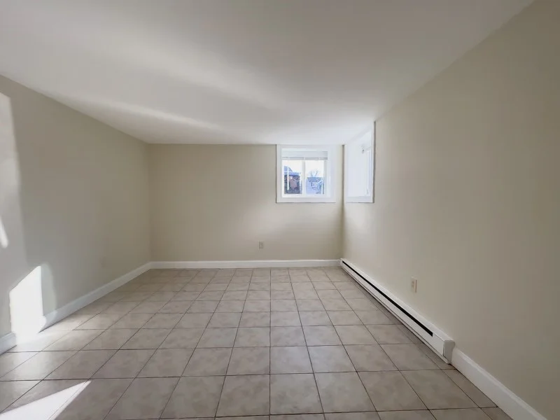 592 American Legion Highway, Roslindale