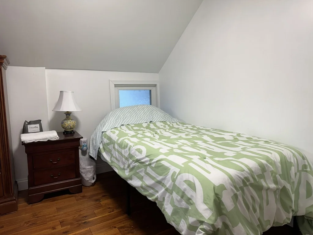 16 Homestead Ave, Quincy