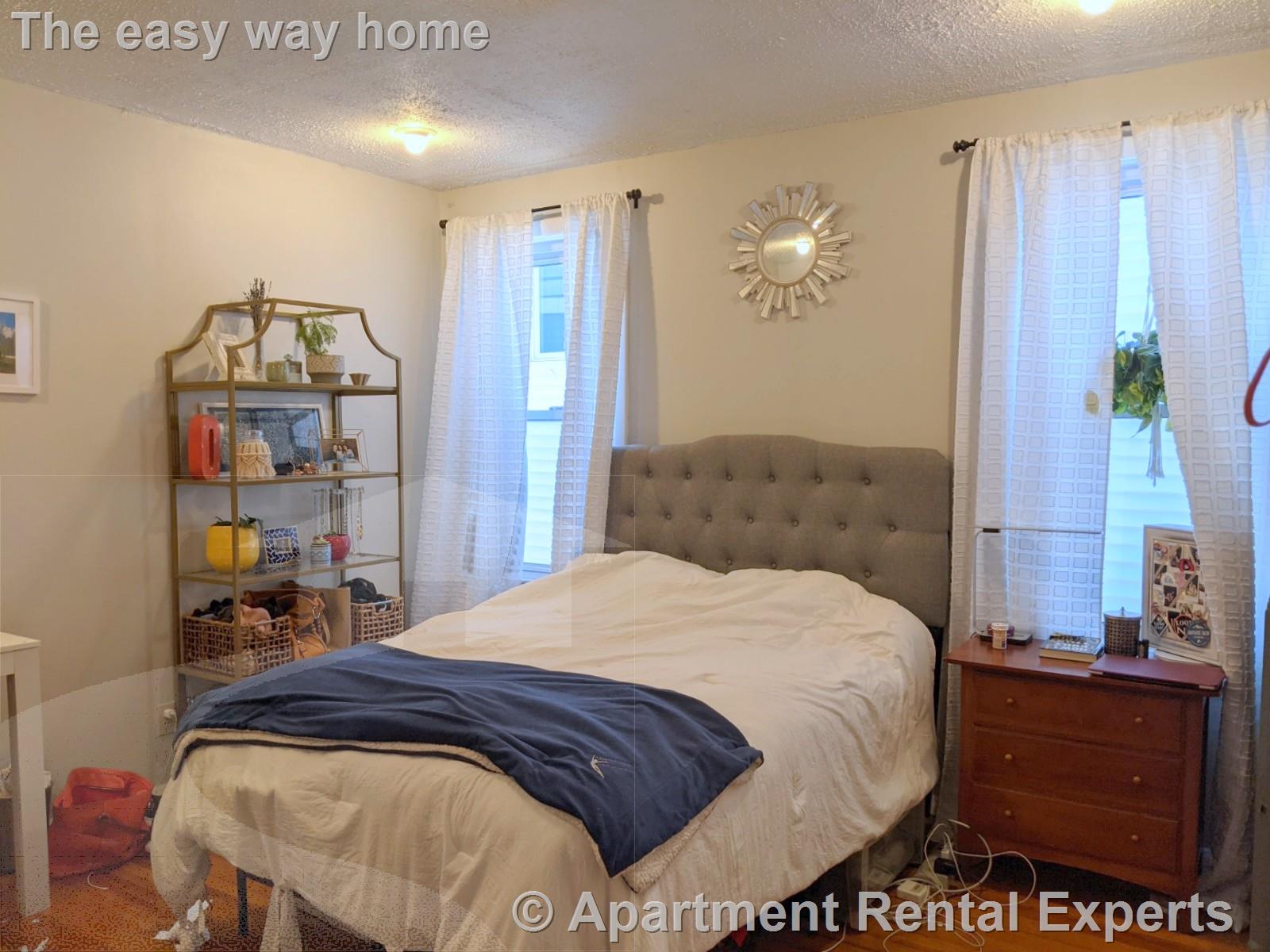 41 Belknap St, Teele Square