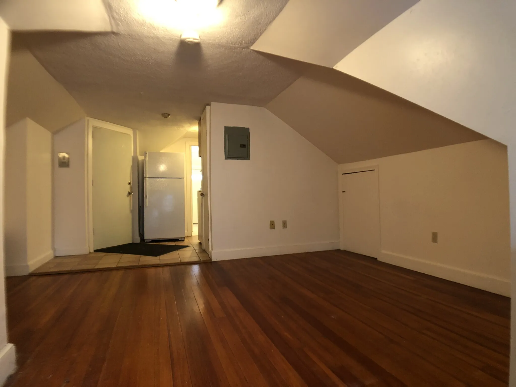 163 Strathmore Rd, Brighton