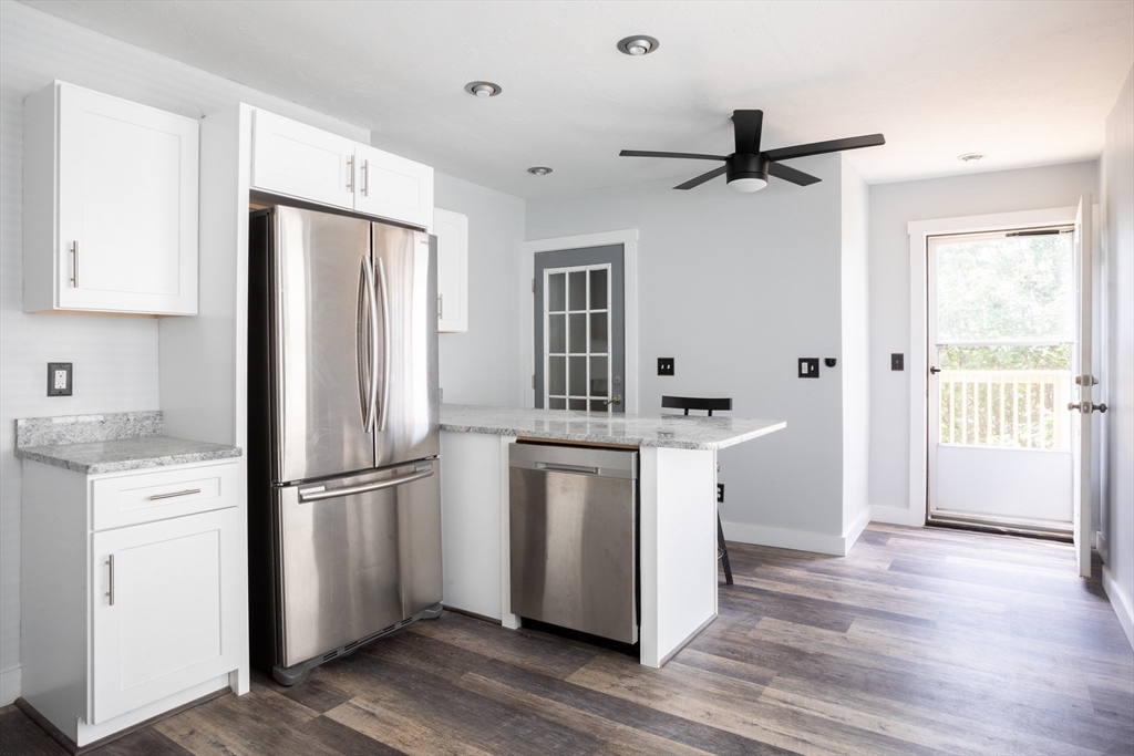 71 Old Harbor St, South Boston