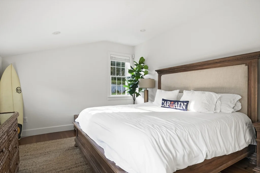 2 Drew Ln, Nantucket