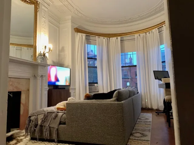 464 Beacon St, Back Bay