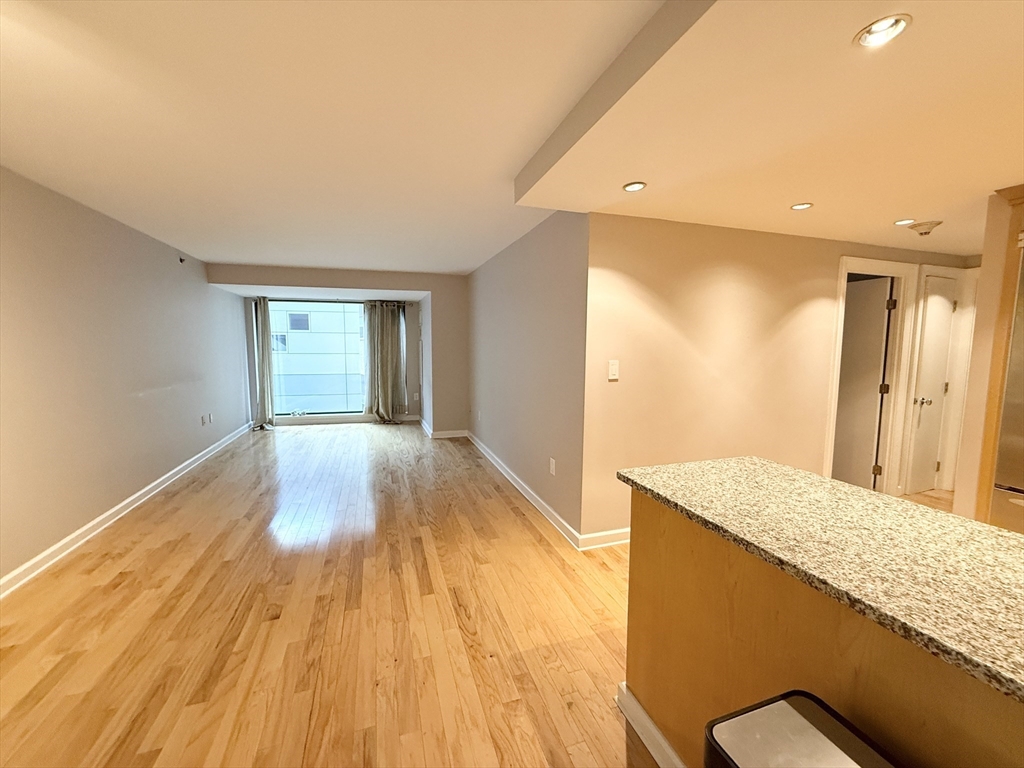 165 Tremont St, Midtown