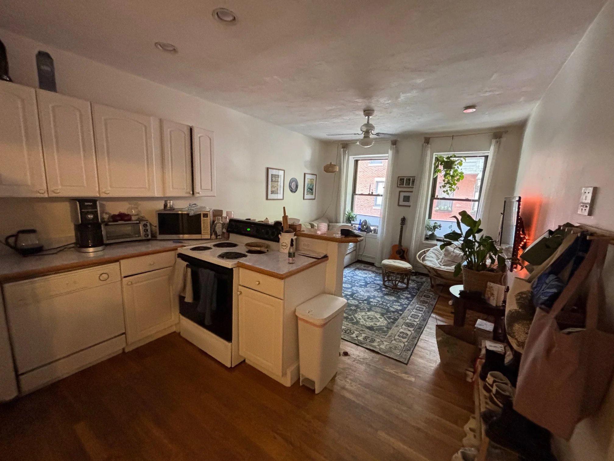 15 Irving St, Beacon Hill