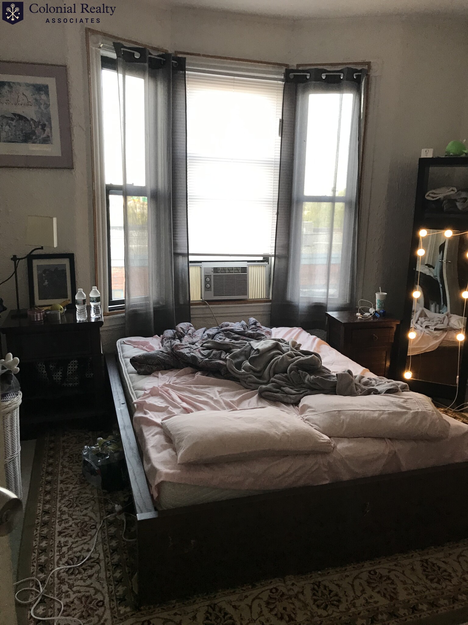 17 Linden St, Allston