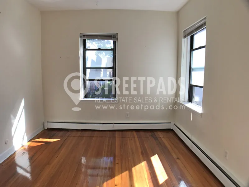 60 Brighton Ave, Brighton