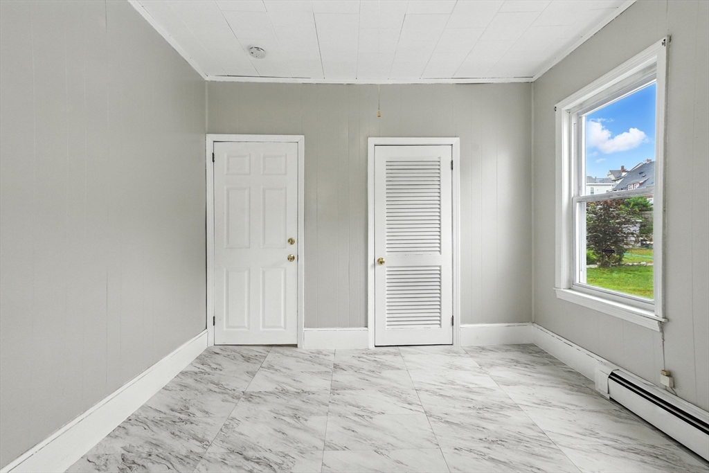 439 Lowell St, Lawrence