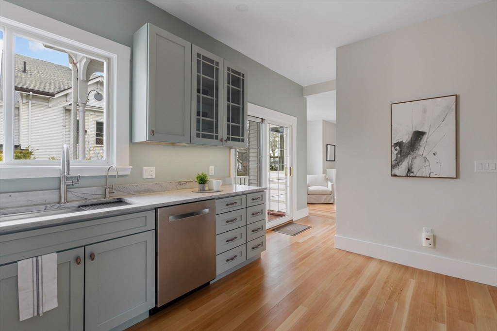 14 Center St, Watertown