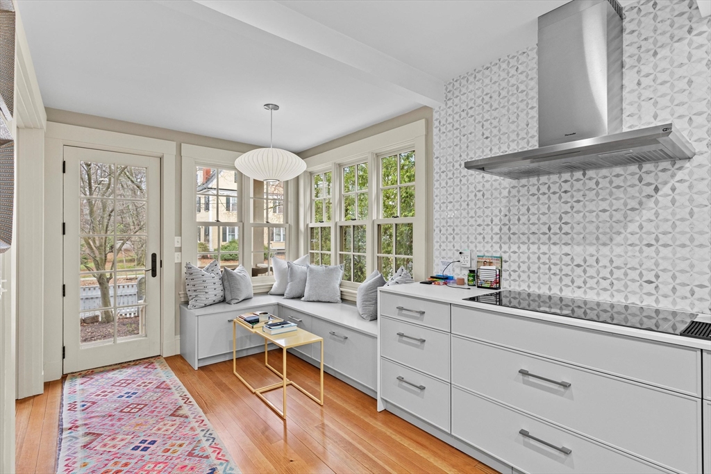 14 Francis Ave, Cambridge