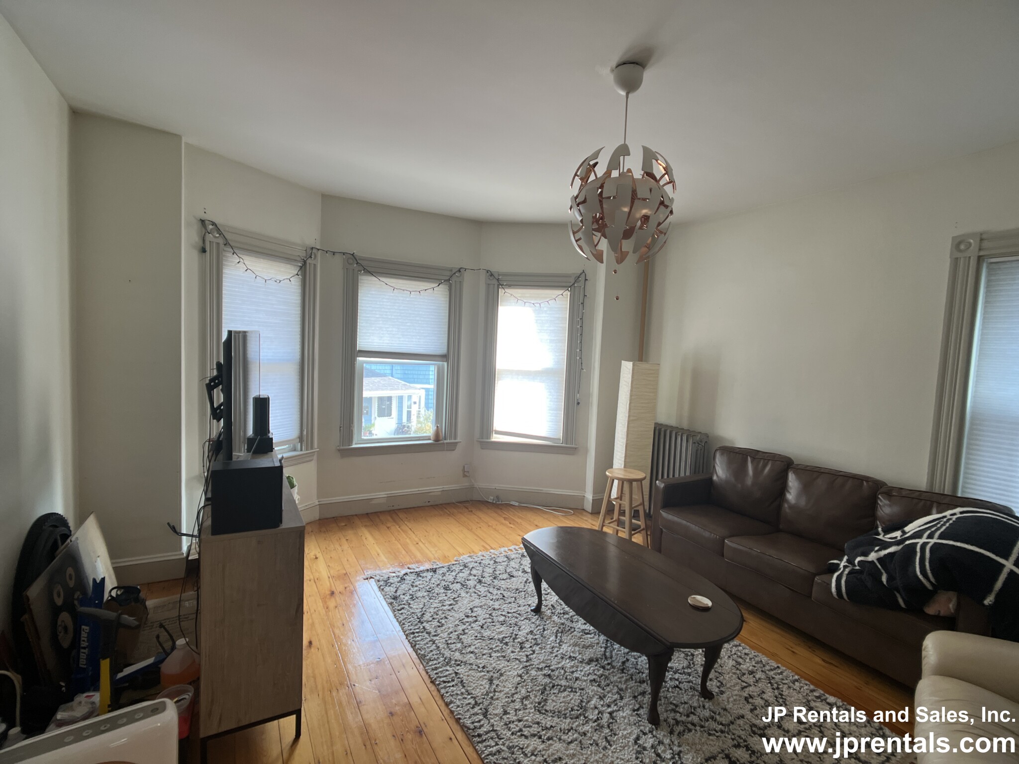 55 Rossmore Rd, Jamaica Plain