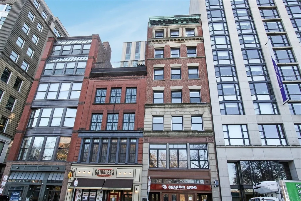 140 Boylston St, Back Bay